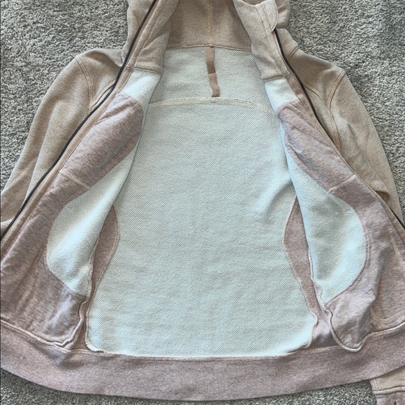 Lululemon Oatmeal color Hooded Zip-Up Hoodie/Jacket - Picture 9 of 9